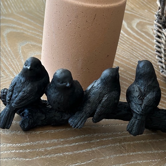NEW!Romantic Gothic Shabby Chic Black Song Bird Family on Branch Tabletop Statue - Picture 2 of 8